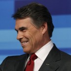Texas Gov. Rick Perry may no longer be the GOP frontrunner, but a strong debate performance in New Hampshire Tuesday might just revitalize his struggling campaign.