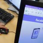 Parents and college administrators should pay closer attention to students' late-night Facebook photos to ID problematic drinkers, a new study suggests.