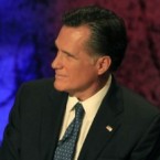 Mitt Romney and Herman Cain, neither of whom has much of a campaign operation in the Hawkeye State, are still polling far above their fellow Republican presidential contenders in Iowa, according to the Des Moines Register.