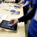 As the tablet market leader Apple prepares to launch its third edition of the iPad, Google is planning a rival high-quality tablet device.