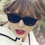 Taylor Swift's single "We Are Never Ever Getting Back Together" shot to the top of the iTunes Songs chart in just under an hour of its release.