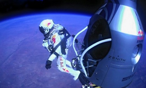 Felix Baumgartner stunts