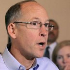 Rep. Greg Walden (R-Ore.) is countering the Democrats' $1 trillion coin trick with a stunt of his own.