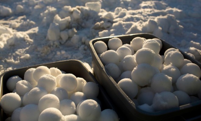 The world's biggest snowball fight